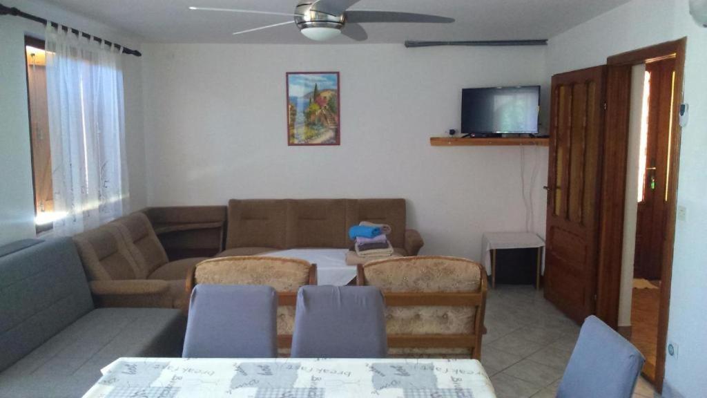 Apartments Ninske Vodice Cameră foto