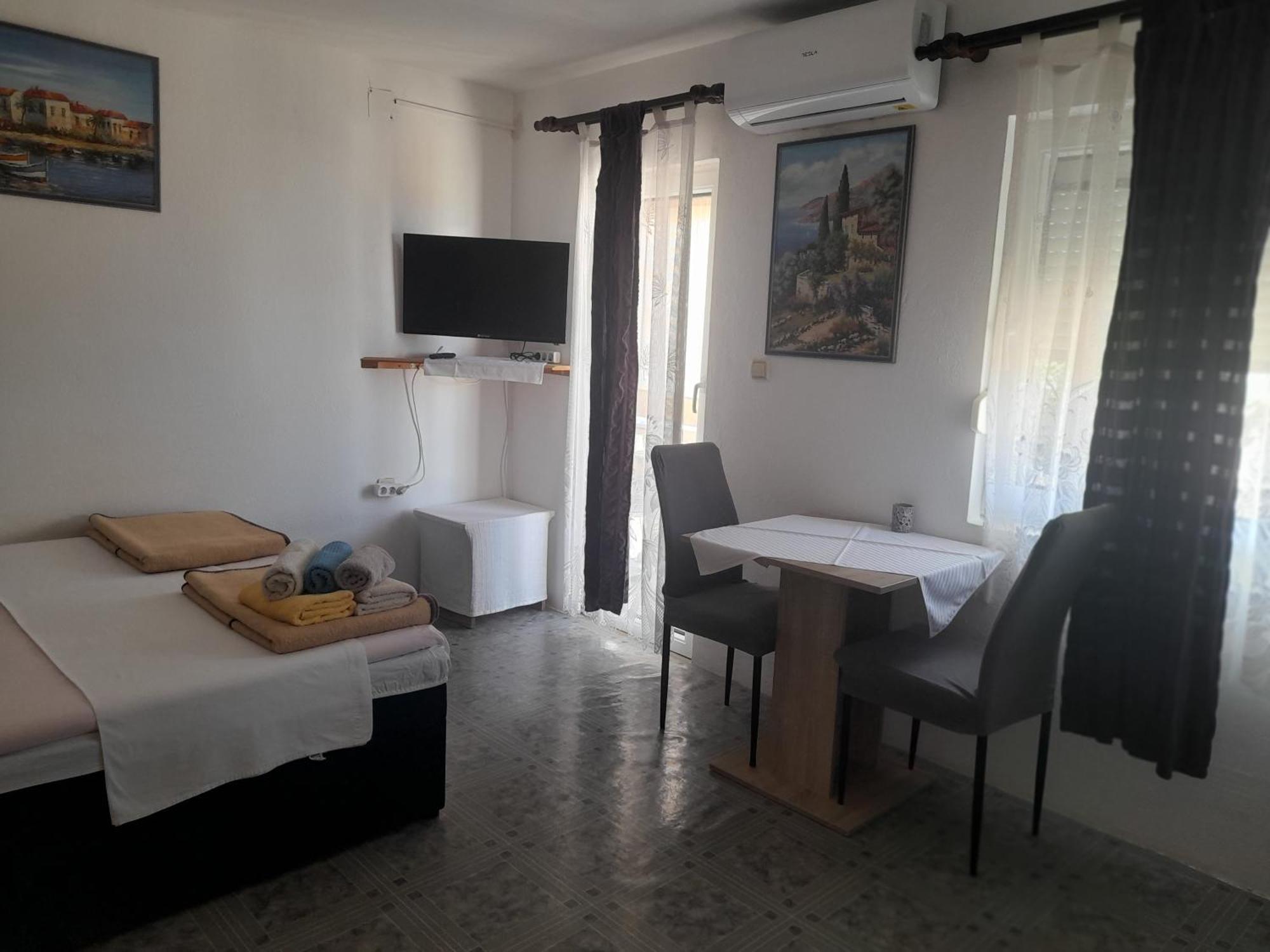 Apartments Ninske Vodice Cameră foto