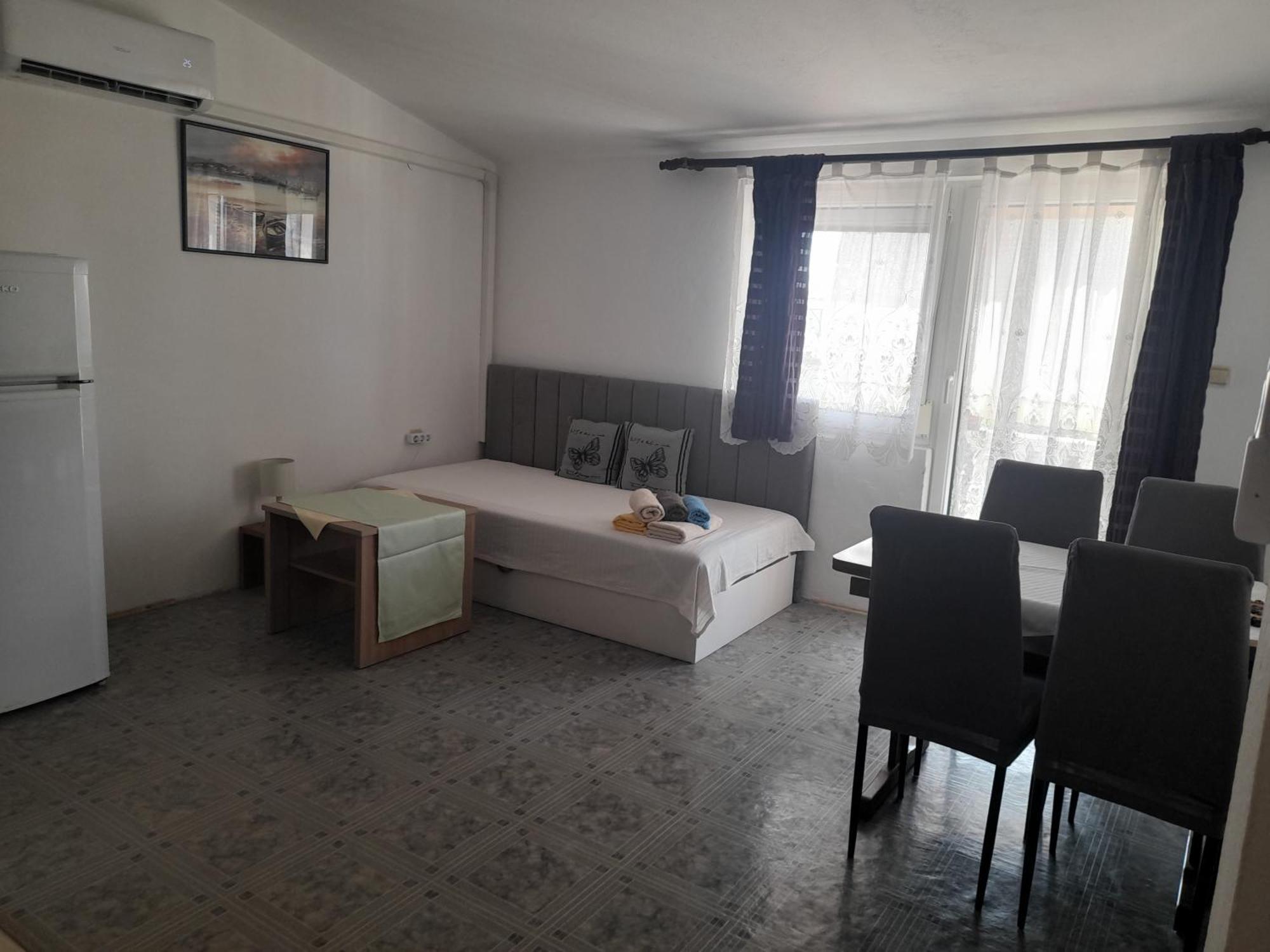 Apartments Ninske Vodice Cameră foto